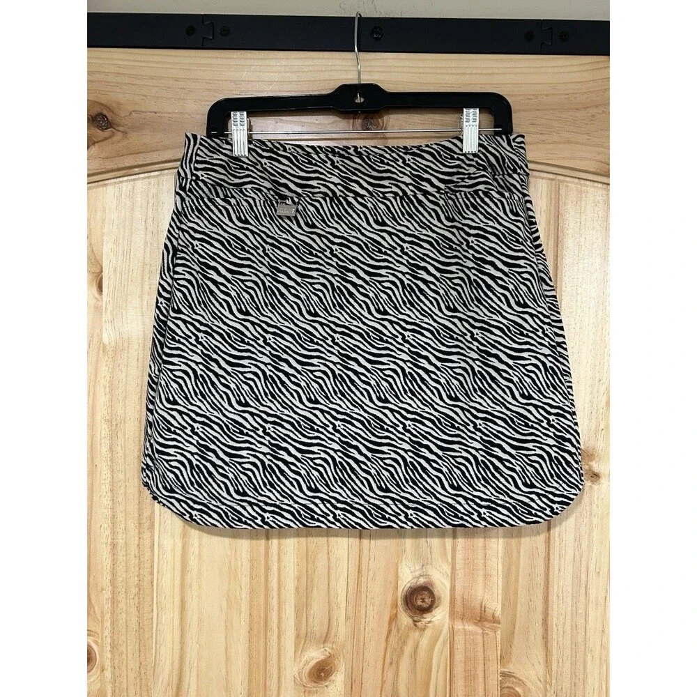 Lulu B Women’s Skirt Animal Print Size 10 Black Stretch Travel Work Casual